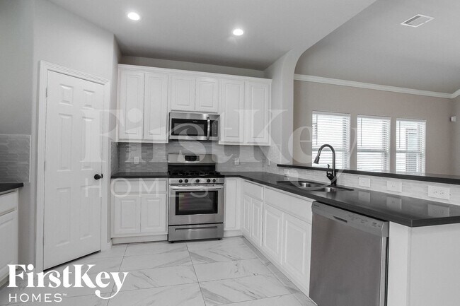 Building Photo - 7238 Foxtail Mdw Ct