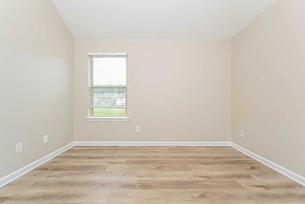 Building Photo - 360 Lossie Ln