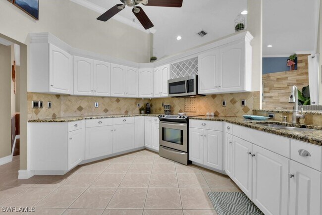 Building Photo - 4407 Pelican Blvd