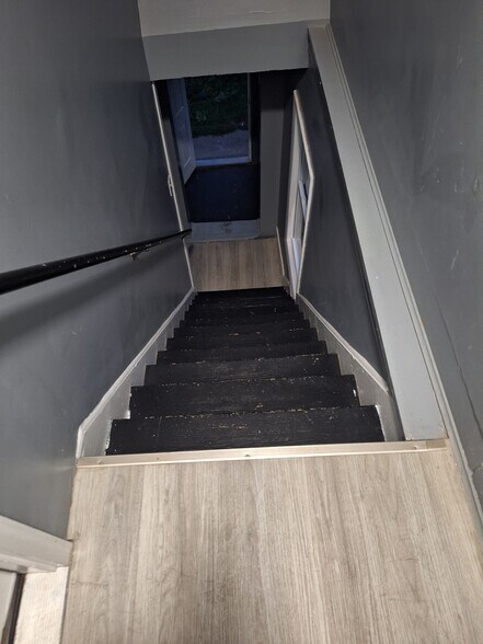 Front entrance - 197 Tremont St