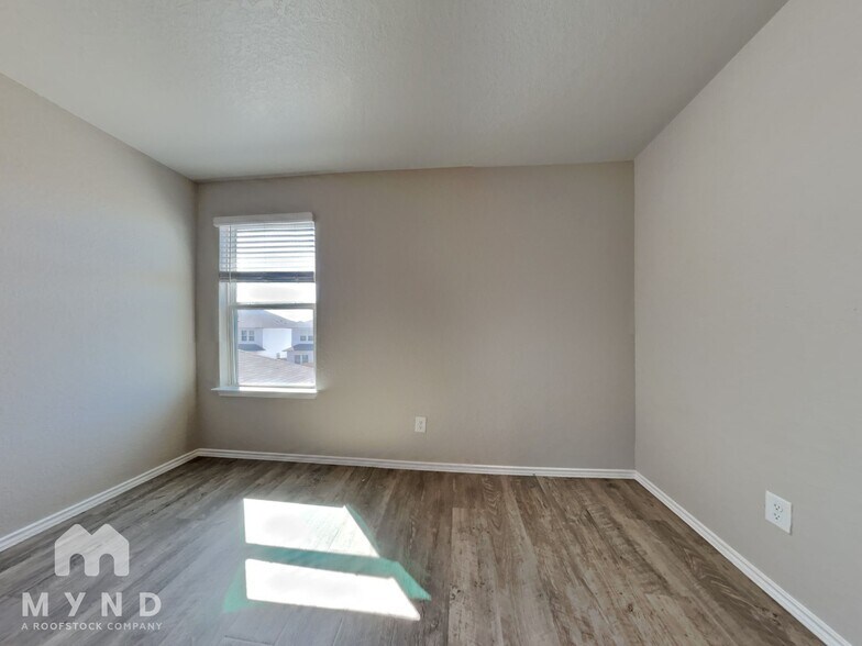 Building Photo - 4105 Asher Alley