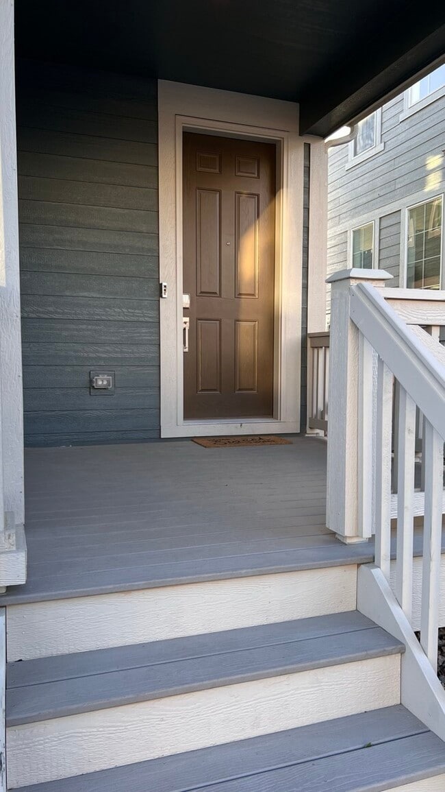 Building Photo - Charming 3 beds 2 baths in Commerce City!