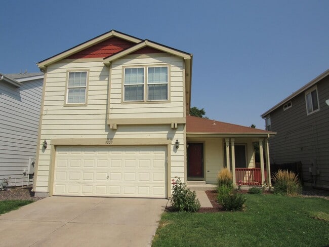 Primary Photo - Bright and well maintained 4 bed, 3 bath h...