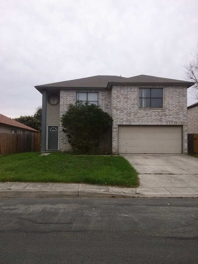 Primary Photo - 8116 Stagwood Hill