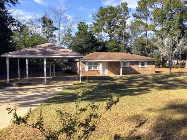 Building Photo - 69 Rainbow Rd