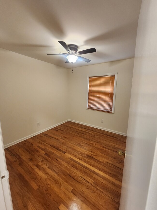 Building Photo - 235 Barrett St