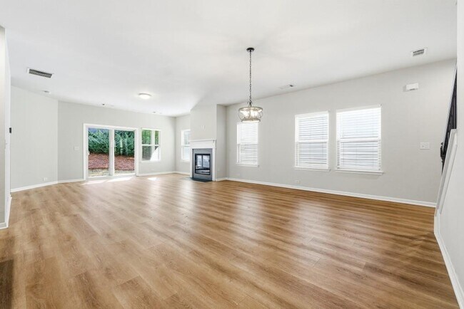 Building Photo - 2779 Morgan Spring Trail