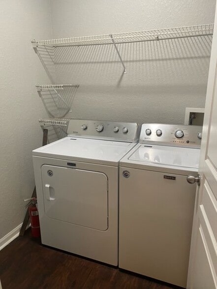 Building Photo - 5125 Palm Springs Blvd