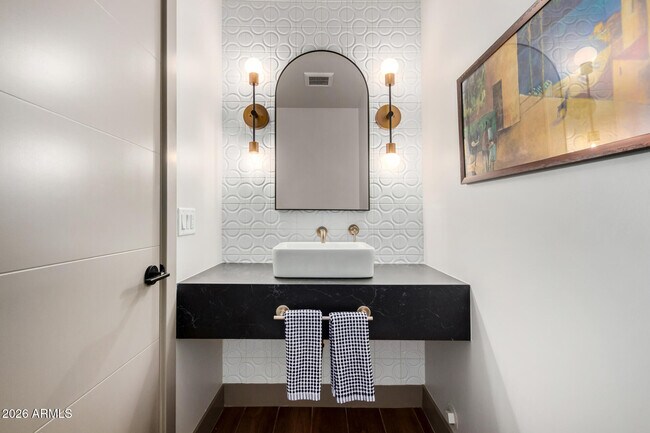 Building Photo - 2311 N 58th St