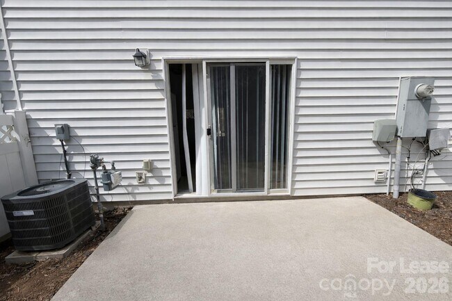 Building Photo - 15409 Tully House Ct