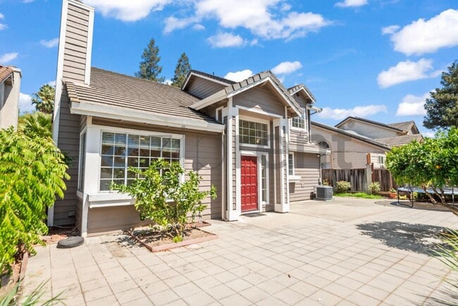 Building Photo - 1431 Prelude Dr