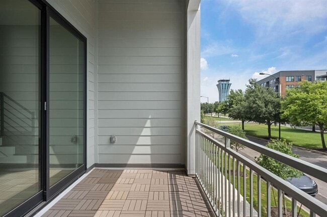Building Photo - 3810 Berkman Dr