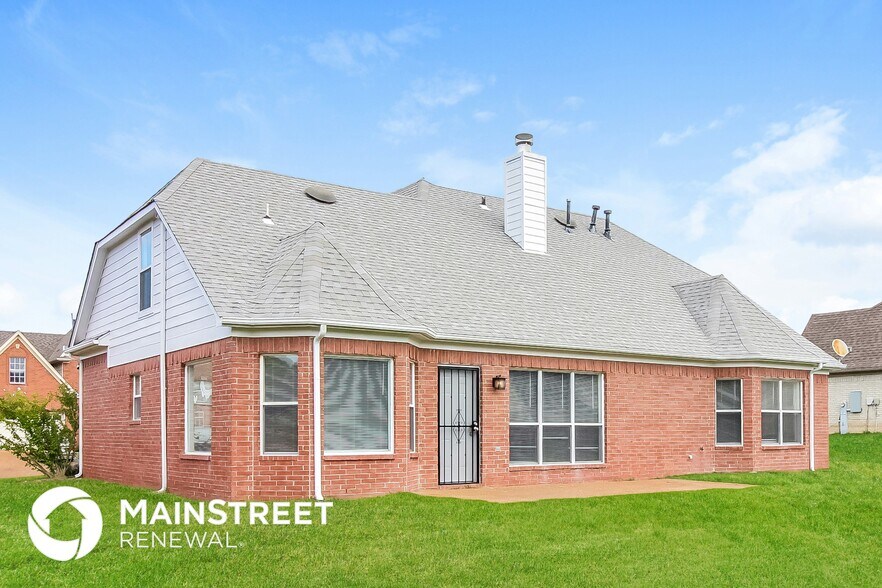 Building Photo - 7299 Pinnacle Oaks Dr