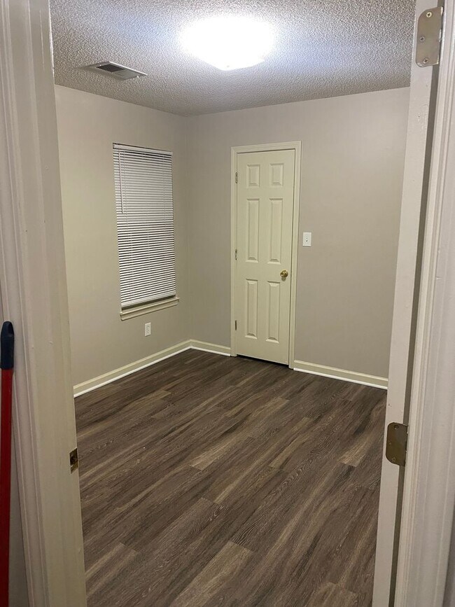 Building Photo - Cozy 3-bed, 2-bath in Horn Lake