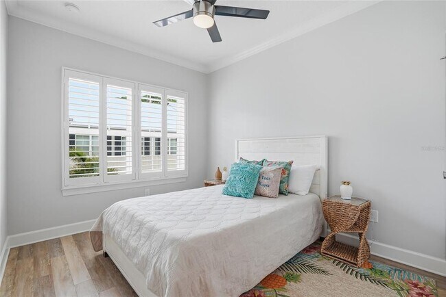 Building Photo - 3162 Moorings Dr S
