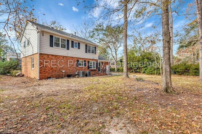 Building Photo - 321 Shaftesbury Ln