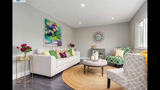 Building Photo - 14837 Western Ave