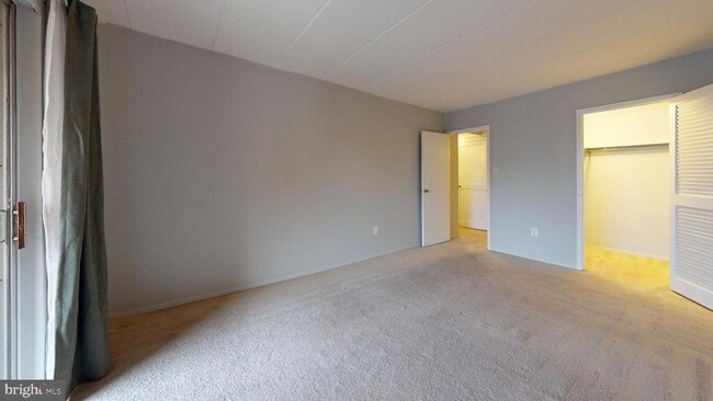 Building Photo - 2625 Wagon Dr