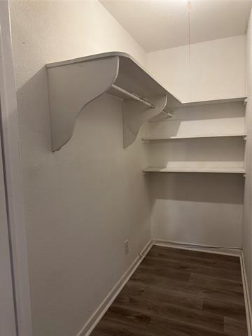 Building Photo - 304 Burgett St