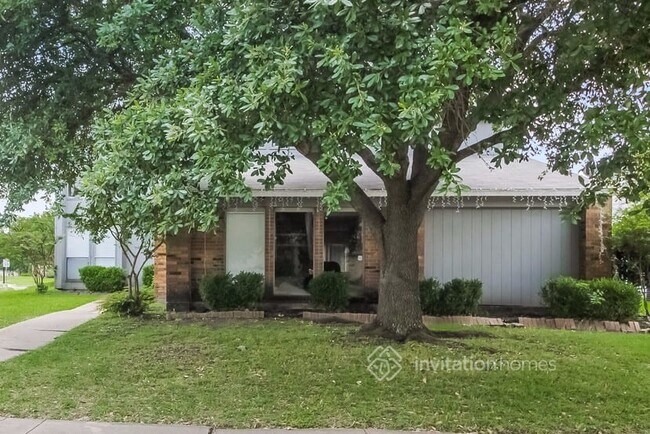 Primary Photo - 5345 Heather Glen Dr