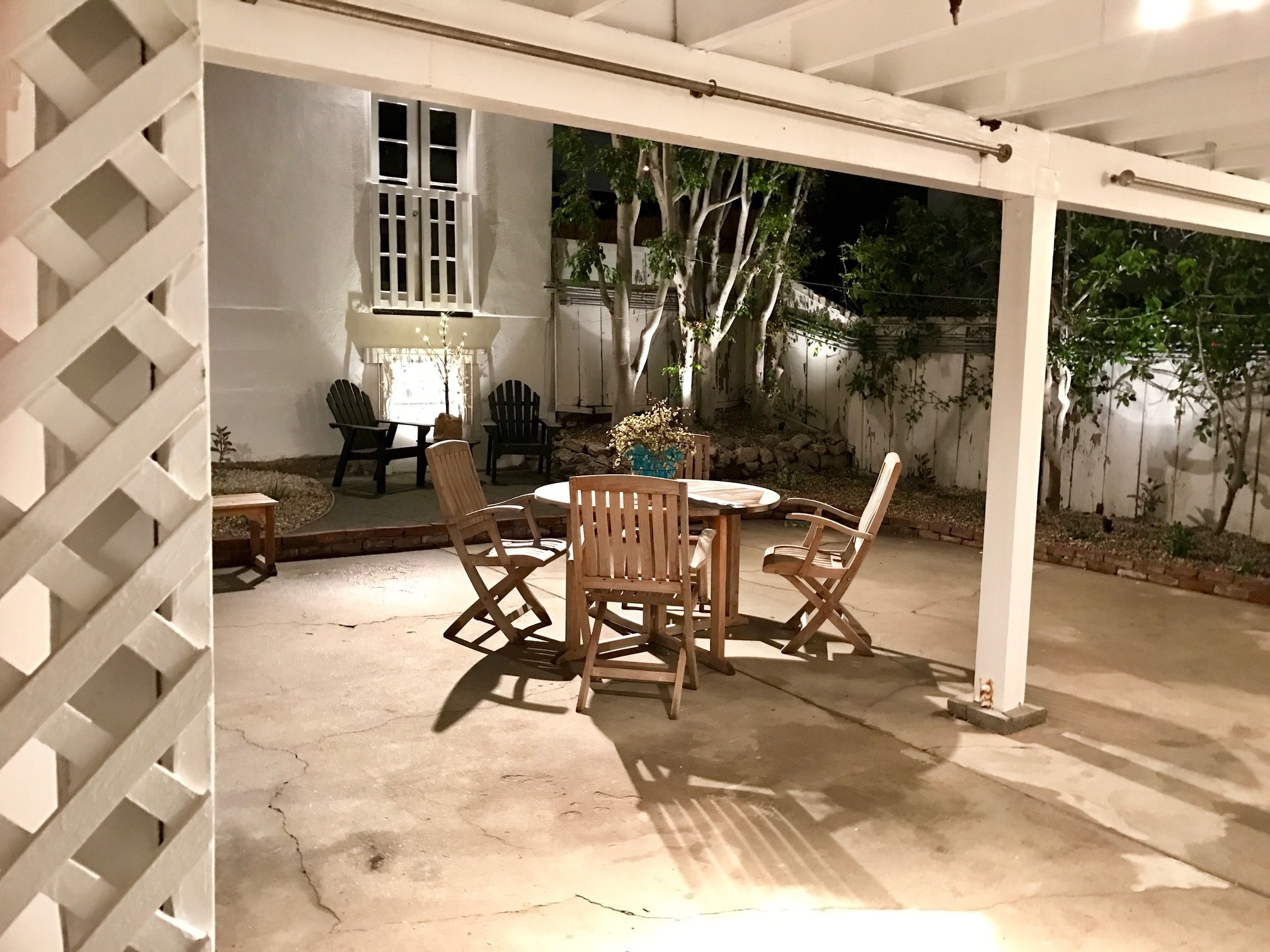 Building Photo - 2456 Manhattan Ave