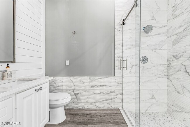 Building Photo - 7549 Garibaldi Ct