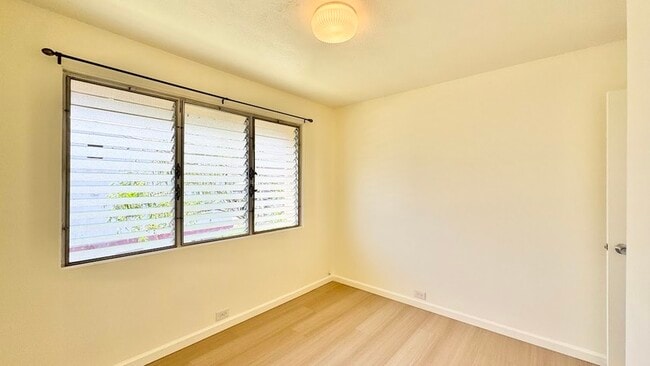 Building Photo - 99-040 Upapalu Dr