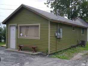 Building Photo - 521 W Kirkwood Ave