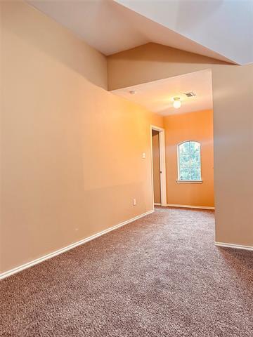 Building Photo - 2041 Hanakoa Falls Dr