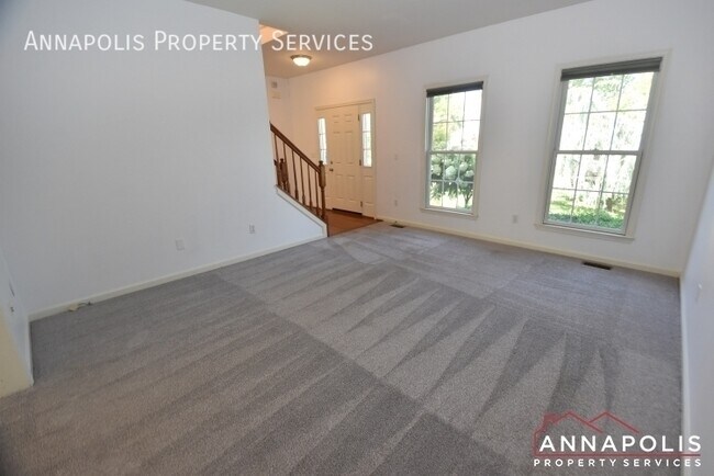 Building Photo - 307 Mainsail Dr