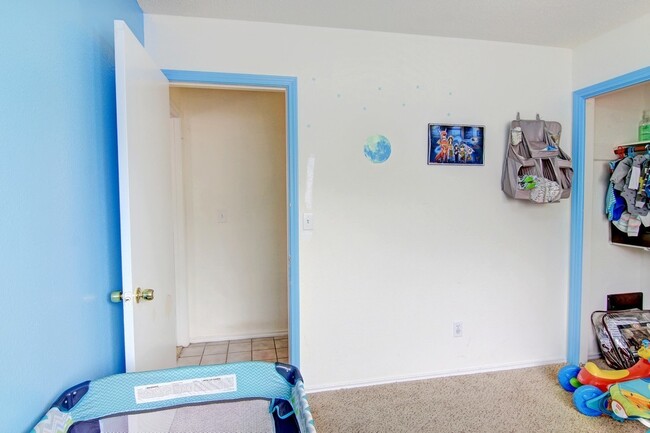Building Photo - 7837 Wolverine Dr