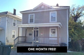 Building Photo - 1209 Pierce St