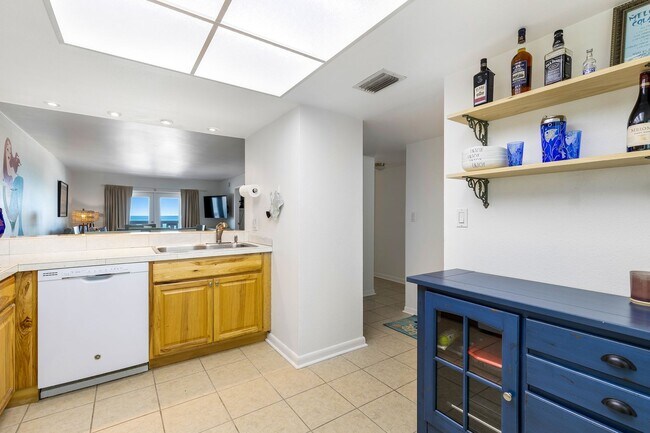 Building Photo - Fully Furnished Beach Escape – Gulf Views & Coastal Vibes 2 Beds | 2 Bath