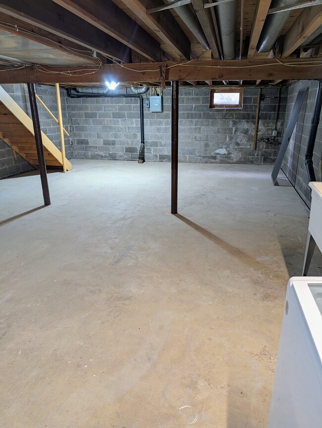 Building Photo - 105 Devonshire Ct