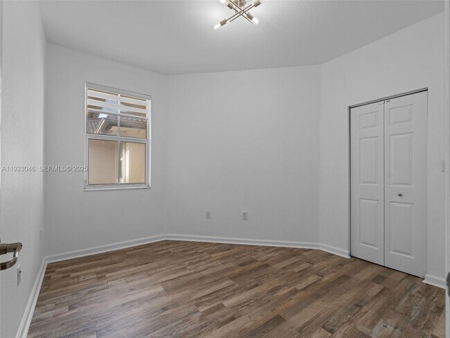 Building Photo - 11603 NW 89th St