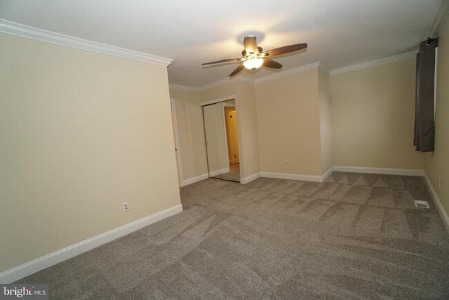 Building Photo - 915 Arch St