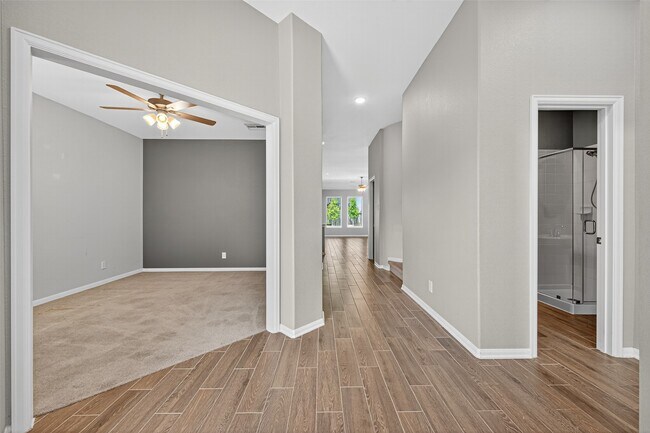 Building Photo - 1312 Mainland Shrs Ln