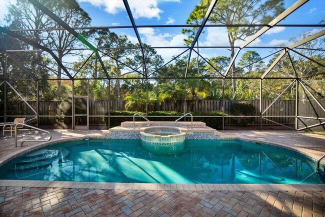 Building Photo - 13471 Miles Standish Port