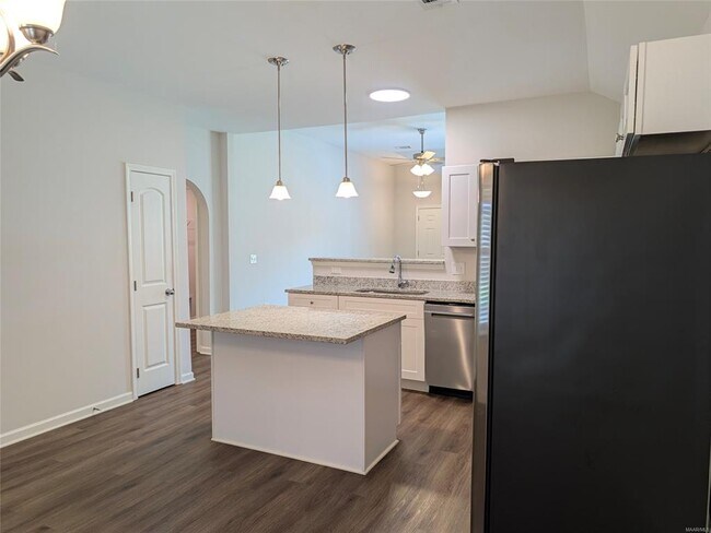 Building Photo - 133 Dawson's Ml Dr
