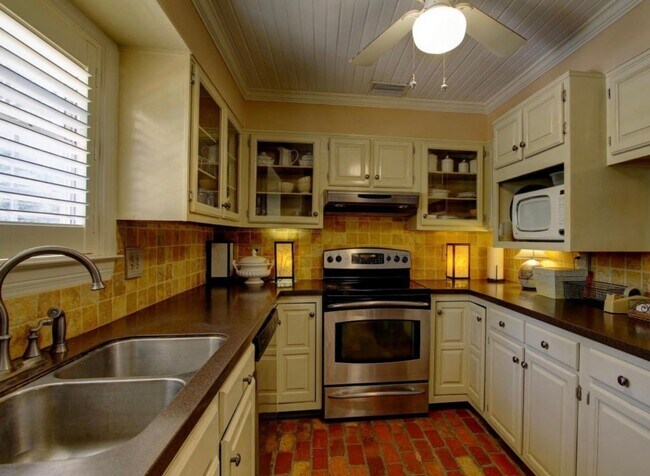 Building Photo - Executive Lakefront Retreat with Private P...