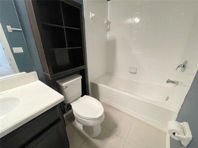 Building Photo - 15259 Shonan Gold Dr
