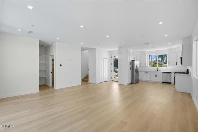 Building Photo - 1901 Ocean Ave