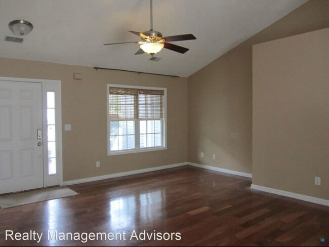 Building Photo - Wood Bridge