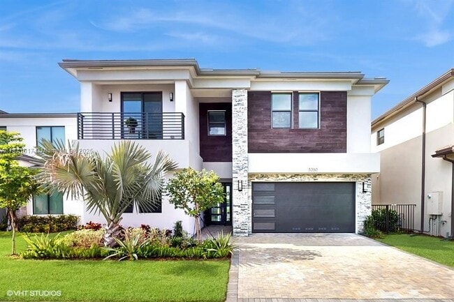 Building Photo - 8350 Royal County Down Rd