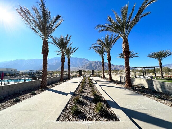 Building Photo - COMING SOON! STUNNING 3 Bedroom/2.5 bathroom in the highly desired Miralon Community!