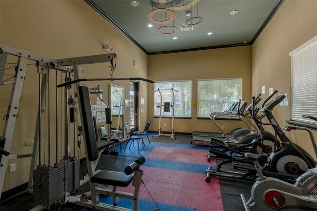 Building Photo - 2344 Caravelle Cir