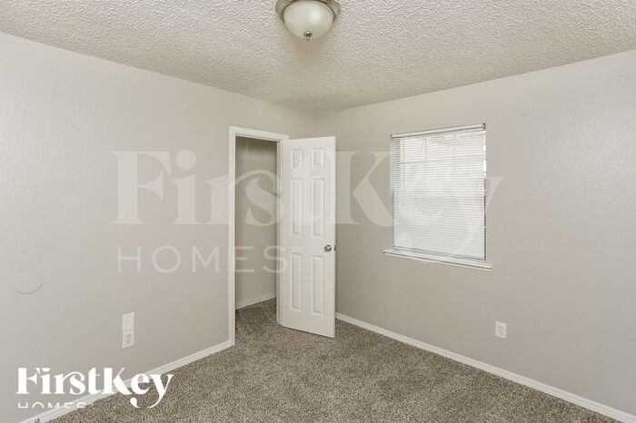 Building Photo - 143 Bream Dr
