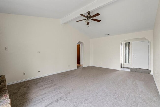 Building Photo - 9816 Teasdale Terrace