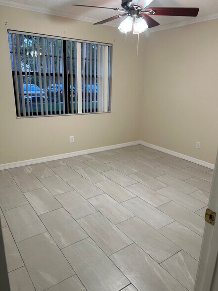 Building Photo - 2517 S 17th St