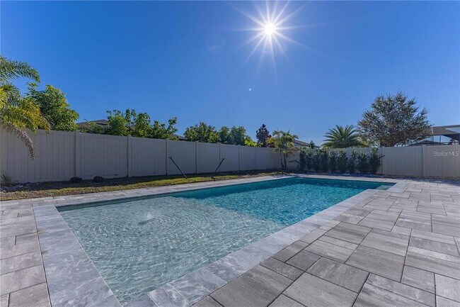 Building Photo - 2732 Matera Dr